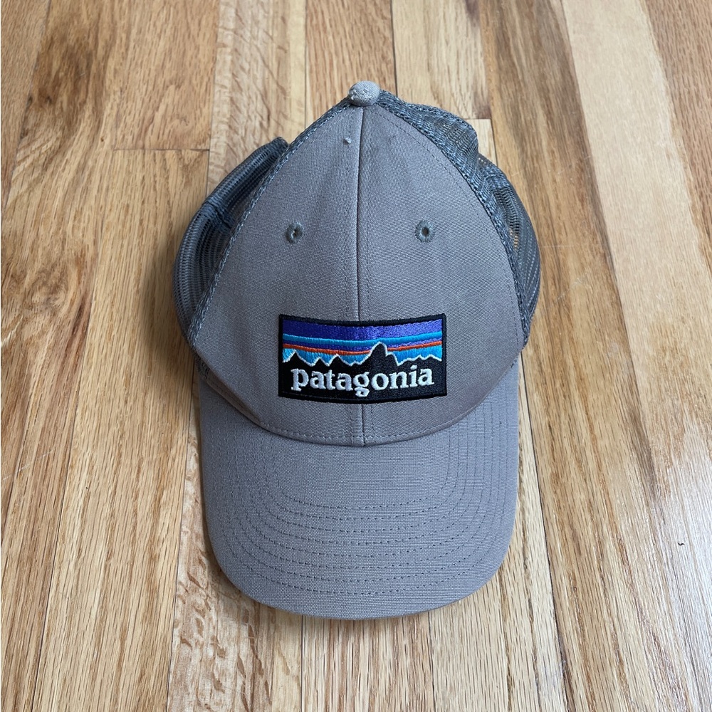 Patagonia Logo Unisex Trucker Hat